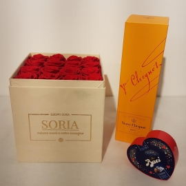 Magic moment  Scatola quadra-H20  (Flower box) con rose stabilizzate