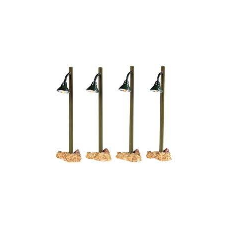 Lemax - RUSTIC STREET LAMP, SET OF 4, B/O (4.5V) ( LAMPIONE STRADALE RUSTICO)